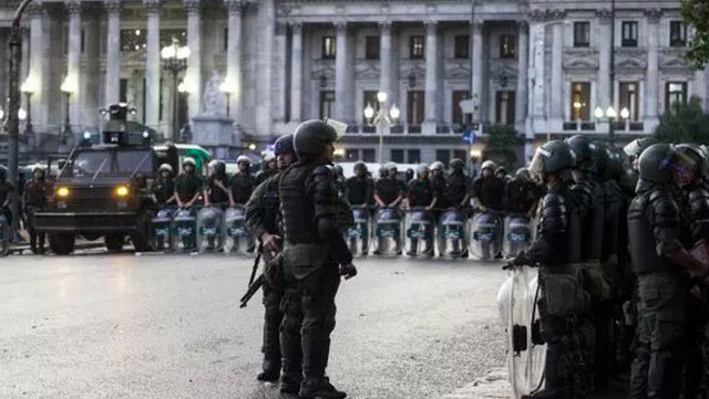 Tipo de Estado: Gendarme o Mínimo.