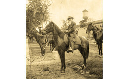 Muere Bernardo Reyes