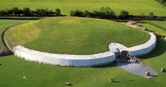 Newgrange Irlanda