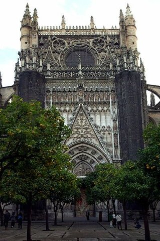 Construcción de la catedral.
