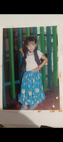 8CHO AÑOS.