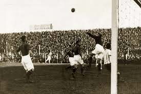 Comienzos profesionales del futbol