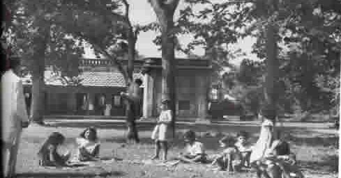 Las primeras “escuelas nuevas” (Leon Tolstoi (1828-1910))