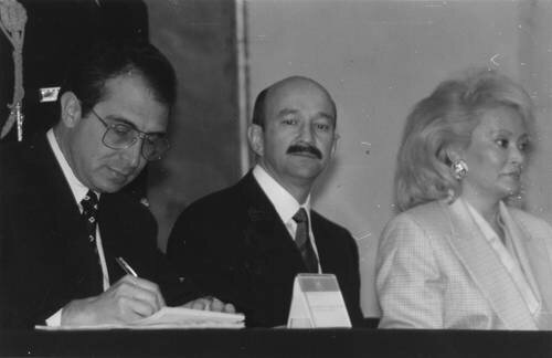 La firma del acuerdo para la federalización