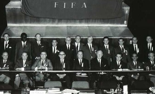 Creación internacional de futbol