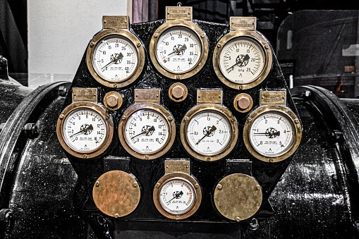 EVOLUCION Y PRIMERAS LEYES 1844-1855