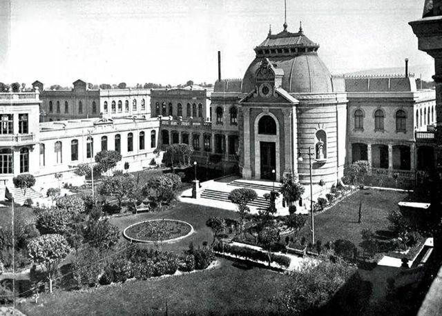 Primera Escuela con niños con alguna deficiencia mental