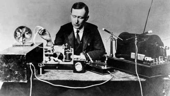 Invención de la radio por Nikolas Tesla