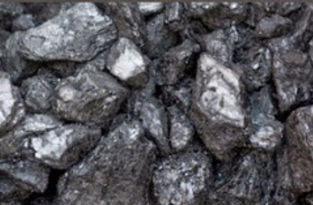 Se descubre el carbón de coque por Abraham Darby