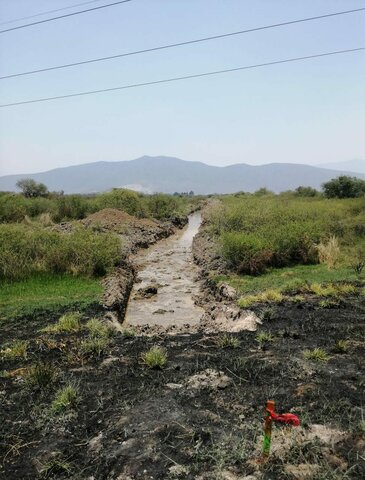 se culminan trabajos de excavacion en el canal de riego hasta el cadenamiento 0+666.00 y se detiene la maquinaria debido a falta de resolucion de trazo de canal en propiedad privada