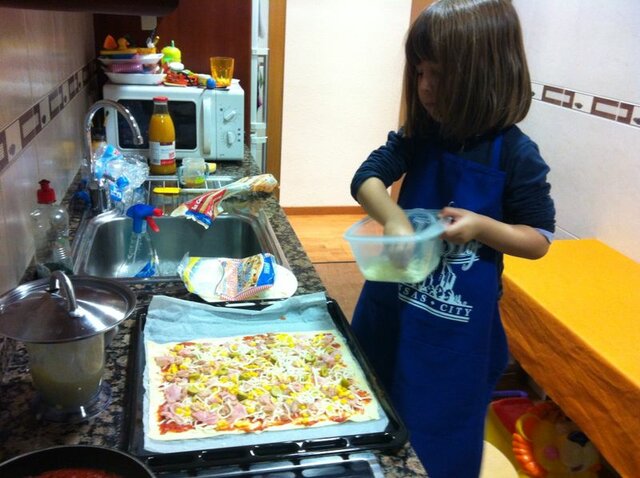 Cuino la meva primera pizza