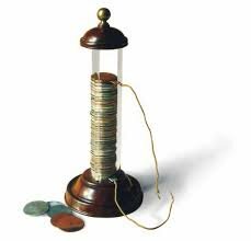 Alessandro Volta inventa la pila voltaica.