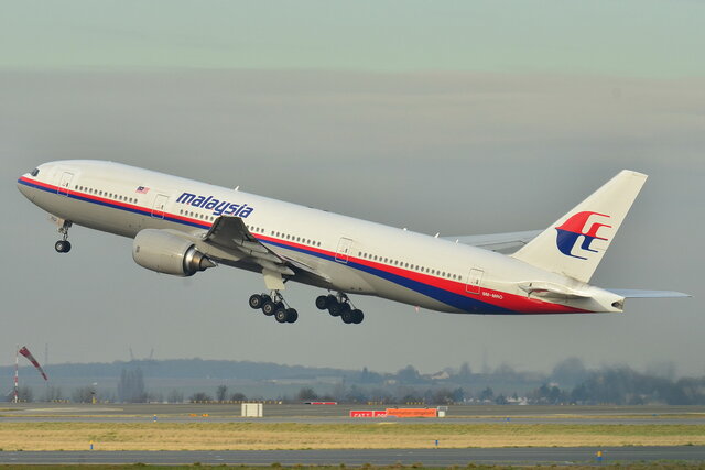 MH370 goes missing