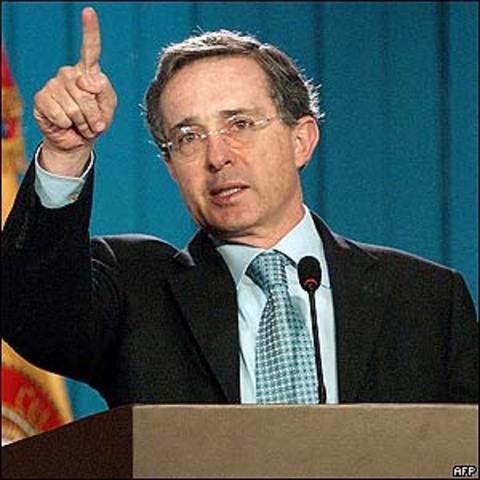 Reelecion de Alvaro Uribe