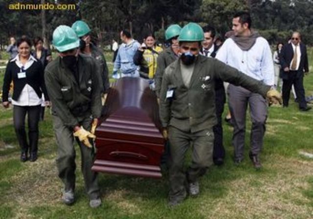 Sepultan al mono Jojoy