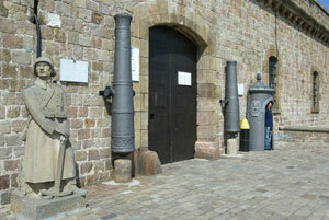 Tancament Definitiu del museu militar de monjuic