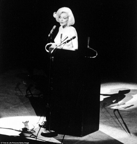 Marilyn sang 'Happy Birthday' to John Fitzgerald Kennedy