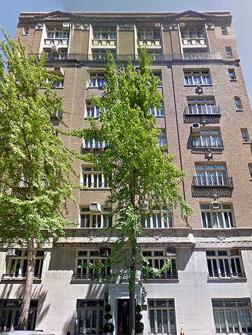 Jusqu'a j’avais cinq ans, j’habitais sur la rue soixante-treize