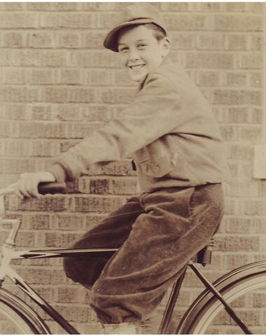 INFÀNCIA I ADOLESCÈNCIA