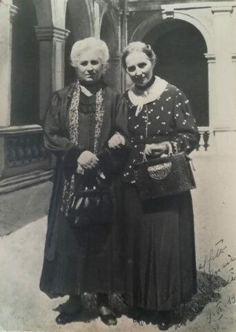 Rosa (1866-1951) i Carolina (1870-1945) AGAZZI “preparar para la vida, haciendo vivir”