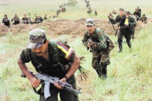 Establecimiento del primer centro guerrillero