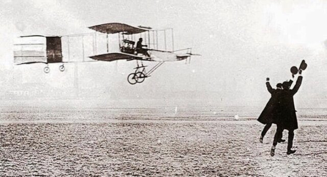 Primer vuelo en aeroplano de los hermanos Wright.