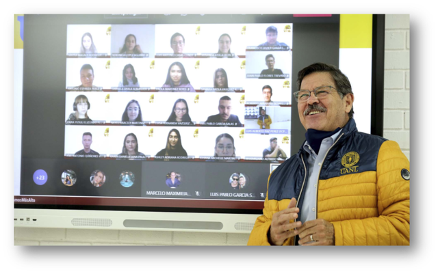 Rector anuncia regreso a clases en la UANL con modelo híbrido