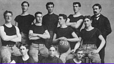 Primer juego oficial de baloncesto en México