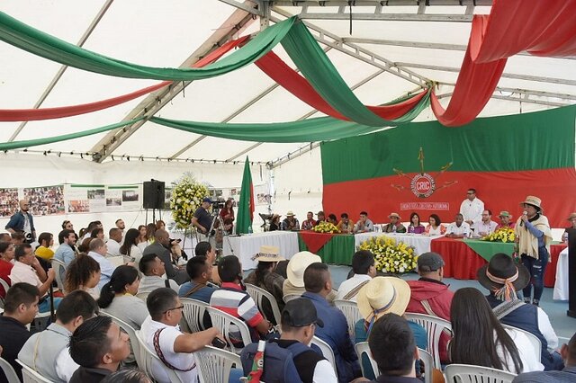 DERECHO DE LOS INDIGENAS A LA EDUCACIÓN