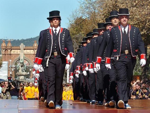 Se crea el cuerpo de Mossos de Esquadra.