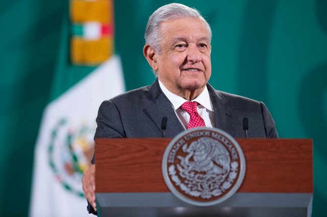 ANDRÉS MANUEL LÓPEZ OBRADOR (MORENA)