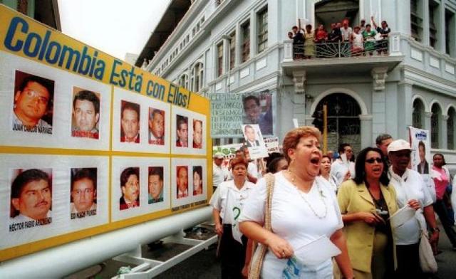 SECUESTRO DE LOS 12 DIPUTADOS