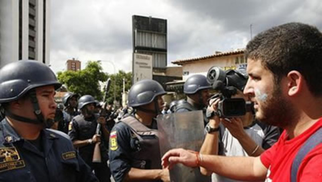 MANIFESTACION DE SASTRES