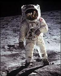 Primer viatge a l'espai