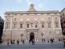 Es crea la façana del Palau per Pere de Blai