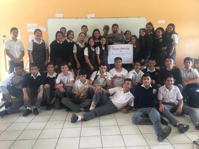 Comienzo la Secundaria, una etapa que marco mi vida y por mucho es mi favorita