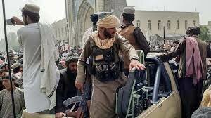 Talibans entrant a Kabul
