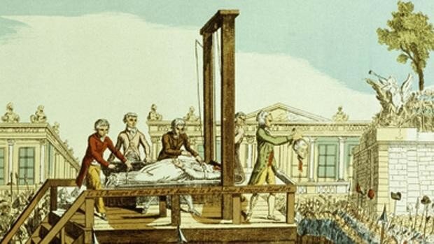 Louis XVI wife’s is guillotined