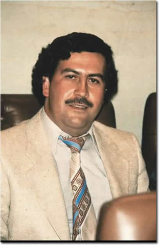 Se entrega Pablo Escobar