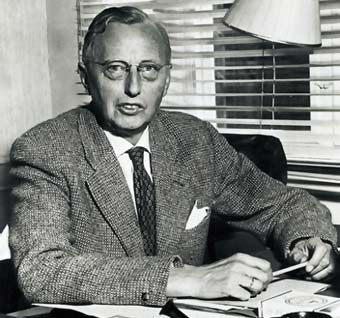 Hjemslev y Uldall elaboraron la doctrina de la glosemática