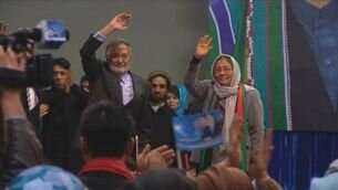 República Islàmica on s'aprova els drets d'igualtat a les dones i on es defensa el respecte a les minories religioses