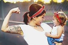 ADOLESCENCIA COMO HIJA