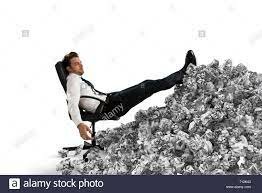 Exceso de burocracia en la SEP