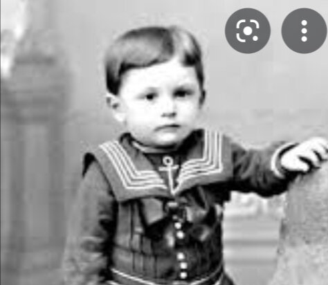 Elisabeth had her second child and  named him Robert