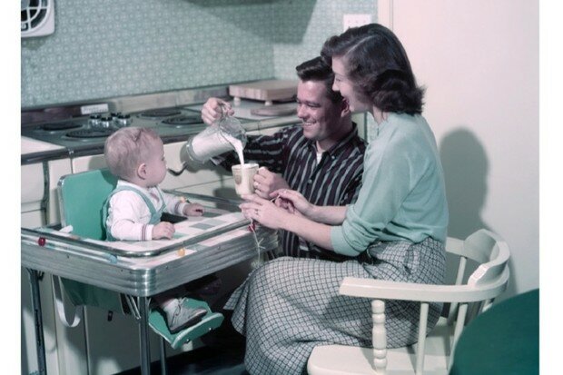 Frank and Rachel have their first child: Generativity