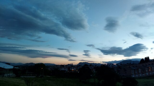 Regresa con su familia