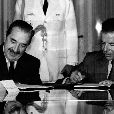 Timeline: Presidencias de Raúl Alfonsín y  Carlos Menem