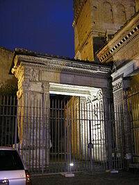 Arco de los Argentarios