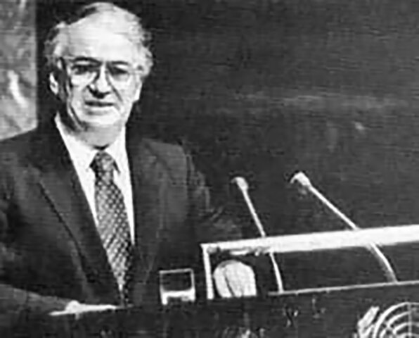 Plan de Desarrollo, "Cambio con Equidad"