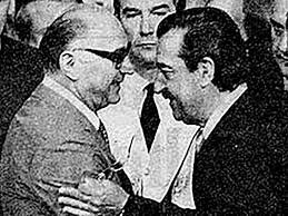 MINISTRO DE ECONOMIA BERNANDO GRISPUN